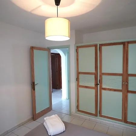 Apartment El Caleton Garden